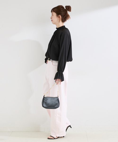 B.C STOCK(ベーセーストック)の「手洗い可 / ジョーゼットスタンドフリルブラウス(シャツ/ブラウス・レディース・ホワイト/ブラック・FREE)」の4枚目の写真