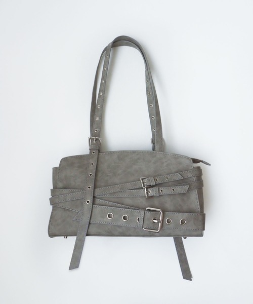 Heart Tattoo（ハートタトゥー）の「belt design damage shoulder bag / ダメージ調　ベルトショルダーバッグ（トートバッグ・レディース・ブラック系/グレー系・FREE）」の11枚目の写真