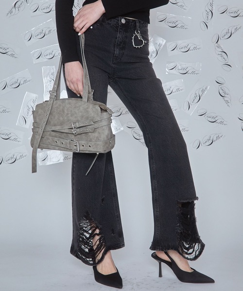 Heart Tattoo（ハートタトゥー）の「belt design damage shoulder bag / ダメージ調　ベルトショルダーバッグ（トートバッグ・レディース・ブラック系/グレー系・FREE）」の20枚目の写真
