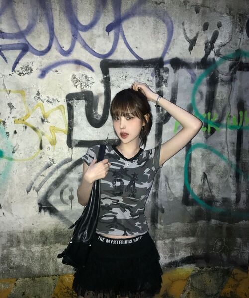 CHICKS（チックス）の「スターカモスリムフィットベージュ（Tシャツ/カットソー・レディース・その他・FREE）」の13枚目の写真