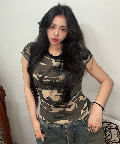 CHICKS（チックス）の「スターカモスリムフィットベージュ（Tシャツ/カットソー・レディース・その他・FREE）」の14枚目の写真