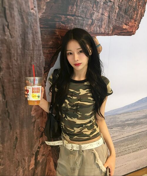 CHICKS（チックス）の「スターカモスリムフィットベージュ（Tシャツ/カットソー・レディース・その他・FREE）」の17枚目の写真