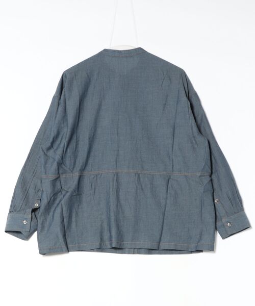 Munich(ミューニック)の「「速乾性】【通気性】2.25ozシアーデニムバンドカラーシャツ(シャツ/ブラウス・レディース・サックスブルー/ネイビー・FREE)」の5枚目の写真