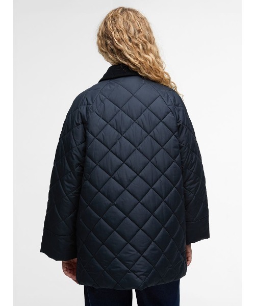 Barbour（バブアー）の「Aldburgh キルティングジャケット（その他アウター・レディース・クリーム/ネイビー・8）」の10枚目の写真