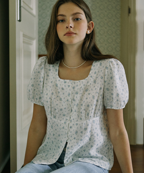 NONLOCAL(ノンローカル)の「Flower Print Shirring Blouse - Ivory(シャツ/ブラウス・レディース・その他・FREE)」の1枚目の写真