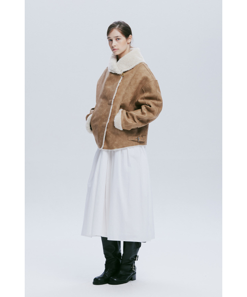 AFTERHOURS(アフターアワーズ)の「SHAWL COLLAR MUSTANG JACKET (BEIGE)(ムートンコート・レディース・その他・FREE)」の3枚目の写真