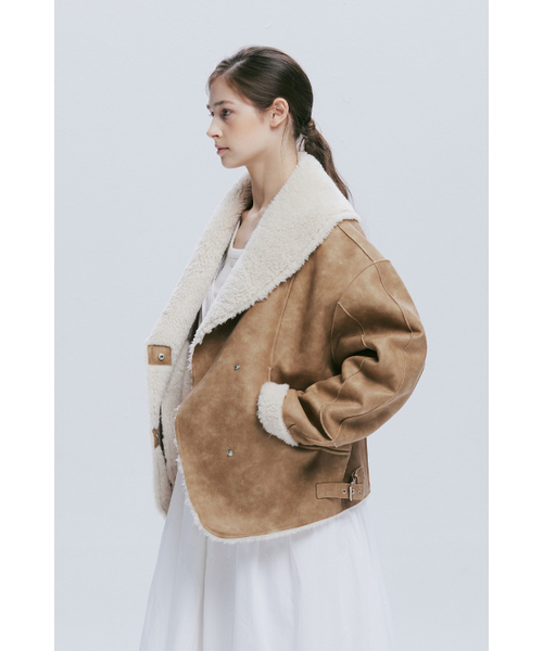 AFTERHOURS(アフターアワーズ)の「SHAWL COLLAR MUSTANG JACKET (BEIGE)(ムートンコート・レディース・その他・FREE)」の5枚目の写真