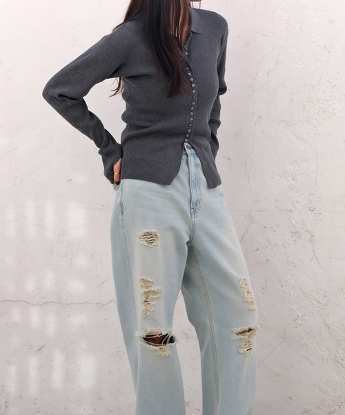 AKTE（アクテ）の「サムホールポロニットカーディガン（ニット/セーター・レディース・ホワイト/チャコールグレー・FREE）」の12枚目の写真