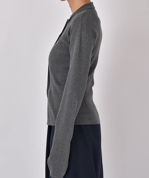 AKTE（アクテ）の「サムホールポロニットカーディガン（ニット/セーター・レディース・ホワイト/チャコールグレー・FREE）」の21枚目の写真