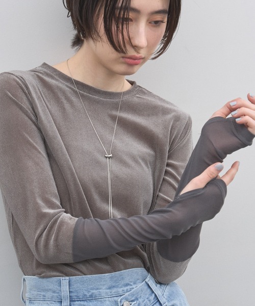 &. NOSTALGIA(アンドドットノスタルジア)の「シアーフロッキー袖口シアー切替トップス(Tシャツ/カットソー・レディース・チャコールグレー/オフホワイト・FREE)」の7枚目の写真