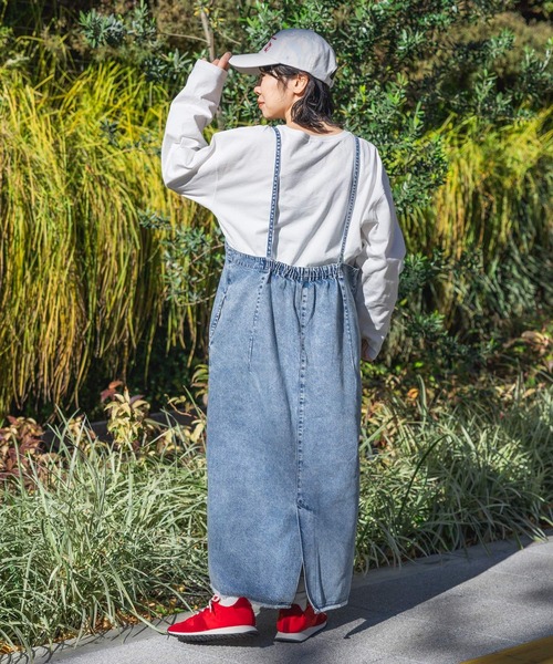 LEPSIM(レプシィム)の「【産前・産後対応】マタニティ/デニムフリンジキャミワンピース 632459(マタニティウェア/グッズ・レディース・ライトブルー/ブルー・FREE)」の8枚目の写真