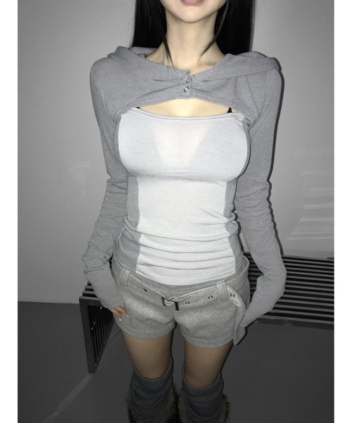 THEAIRTOWN(ジエアタウン)の「pistachio two tone hoodie(パーカー・レディース・ブラウン/ブラック/ブルー・FREE)」の10枚目の写真
