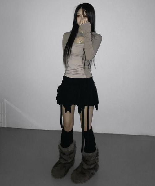 THEAIRTOWN(ジエアタウン)の「pistachio two tone hoodie(パーカー・レディース・ブラウン/ブラック/ブルー・FREE)」の13枚目の写真