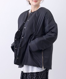 ABBEY MARKET（アビーマーケット）の「ノーカラーブルゾン 撥水 花粉リリース加工 ミドル丈（ブルゾン）」