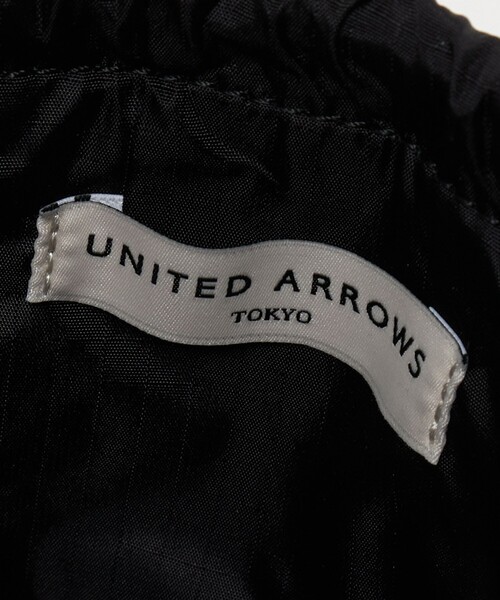 UNITED ARROWS(ユナイテッドアローズ)の「UNFINISHED LEATHER PURSE/アンフィニッシュドレザー 巾着バッグ(ハンドバッグ・メンズ・ブラック・FREE)」の10枚目の写真