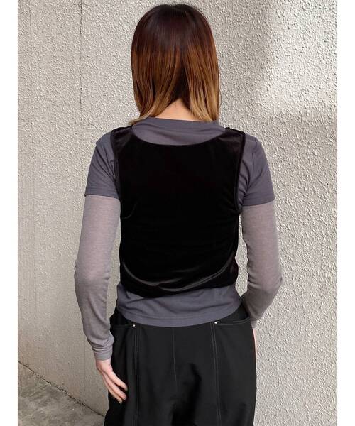 MURUA(ムルーア)の「マルチWAYセパレートトップス(Tシャツ/カットソー・レディース・ブラック/グレー・FREE)」の16枚目の写真