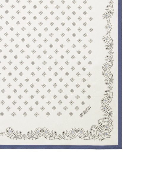 MACKINTOSH PHILOSOPHY（ﾏｯｷﾝﾄｯｼｭ ﾌｨﾛｿﾌｨｰ）の「日本製 スカーフ シルク100％ バンダナプリント 68*68（バンダナ/スカーフ・レディース・ミント/ネイビー/オフホワイト・FREE）」の8枚目の写真