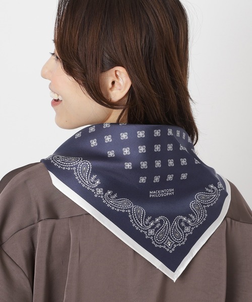MACKINTOSH PHILOSOPHY（ﾏｯｷﾝﾄｯｼｭ ﾌｨﾛｿﾌｨｰ）の「日本製 スカーフ シルク100％ バンダナプリント 68*68（バンダナ/スカーフ・レディース・ミント/ネイビー/オフホワイト・FREE）」の15枚目の写真