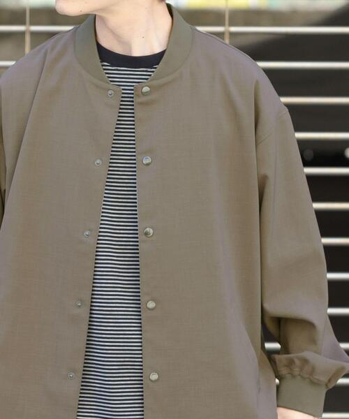 ITEMS URBANRESEARCH(アイテムズ アーバンリサーチ)の「『イージーケア/吸水速乾/接触冷感』高機能ドライタッチスナップブルゾン(楽着シリーズ)(ブルゾン・メンズ・ベージュ/スミクロ/グレー/カーキ・MEDIUM/LARGE)」の21枚目の写真