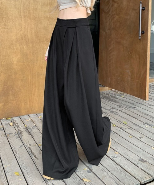 kirakiraShop(キラキラショップ)の「ウエスト調節 タック ワイドパンツ(その他パンツ・レディース・ワイン/ブラック/チャコール/ブラウン・XL/L/M/S)」の8枚目の写真