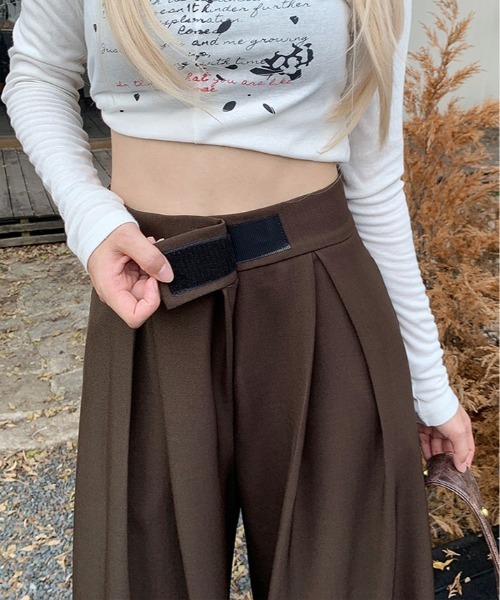kirakiraShop(キラキラショップ)の「ウエスト調節 タック ワイドパンツ(その他パンツ・レディース・ワイン/ブラック/チャコール/ブラウン・XL/L/M/S)」の5枚目の写真