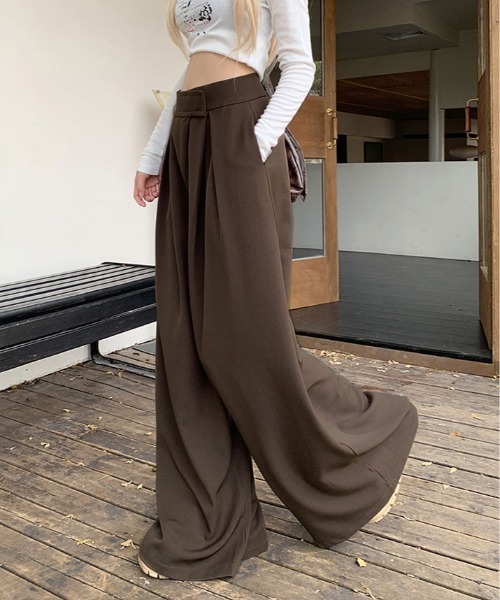 kirakiraShop(キラキラショップ)の「ウエスト調節 タック ワイドパンツ(その他パンツ・レディース・ワイン/ブラック/チャコール/ブラウン・XL/L/M/S)」の17枚目の写真