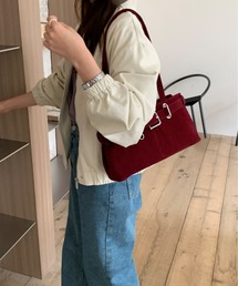Lips（リップス）の「ベルテッドスウェードショルダーバッグ（ショルダーバッグ）」