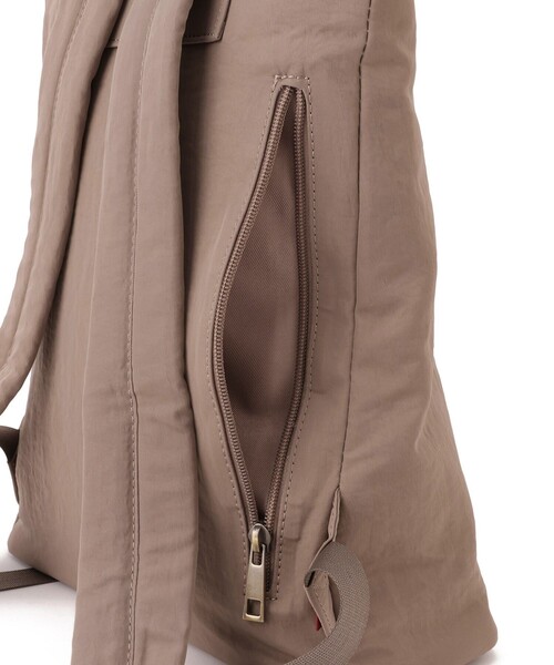 Jayro（ジャイロ）の「皺ナイロンL字リュック（バックパック/リュック・レディース・ブラウン系その他2・FREE）」の6枚目の写真