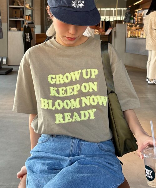 CIAOPANIC TYPY（チャオパニックティピー）の「【UNISEX】アソート柄アップリケTEE（Tシャツ/カットソー・レディース・カーキ/レッド/ホワイト/ネイビー/グレー/ブラック・MEDIUM/LARGE）」の4枚目の写真