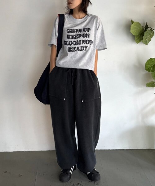 CIAOPANIC TYPY（チャオパニックティピー）の「【UNISEX】アソート柄アップリケTEE（Tシャツ/カットソー・レディース・カーキ/レッド/ホワイト/ネイビー/グレー/ブラック・MEDIUM/LARGE）」の12枚目の写真