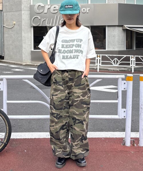 CIAOPANIC TYPY（チャオパニックティピー）の「【UNISEX】アソート柄アップリケTEE（Tシャツ/カットソー・レディース・カーキ/レッド/ホワイト/ネイビー/グレー/ブラック・MEDIUM/LARGE）」の21枚目の写真