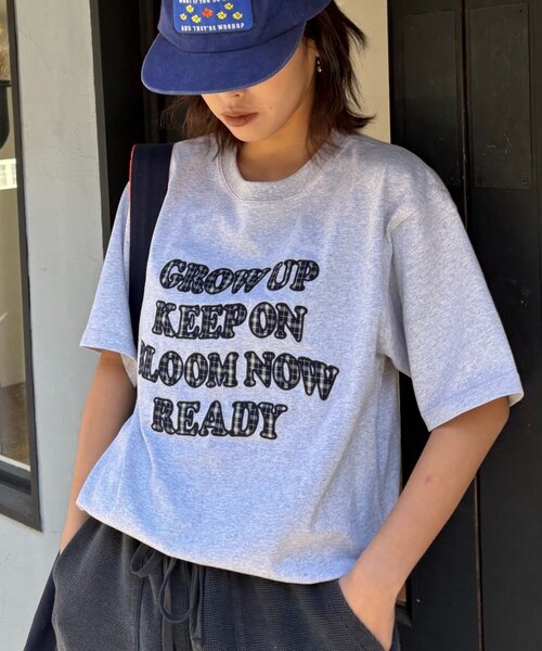 CIAOPANIC TYPY（チャオパニックティピー）の「【UNISEX】アソート柄アップリケTEE（Tシャツ/カットソー・レディース・カーキ/レッド/ホワイト/ネイビー/グレー/ブラック・MEDIUM/LARGE）」の11枚目の写真