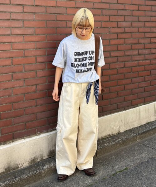CIAOPANIC TYPY（チャオパニックティピー）の「【UNISEX】アソート柄アップリケTEE（Tシャツ/カットソー・レディース・カーキ/レッド/ホワイト/ネイビー/グレー/ブラック・MEDIUM/LARGE）」の16枚目の写真