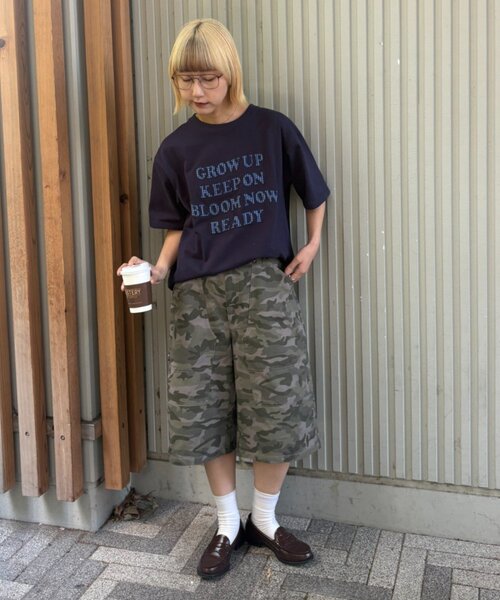 CIAOPANIC TYPY（チャオパニックティピー）の「【UNISEX】アソート柄アップリケTEE（Tシャツ/カットソー・レディース・カーキ/レッド/ホワイト/ネイビー/グレー/ブラック・MEDIUM/LARGE）」の18枚目の写真