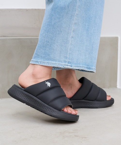 U.S. POLO ASSN.(ユーエスポロアッスン)の「【U.S. POLO ASSN.】ボリュームソール ワンポイント スライドサンダル(サンダル・レディース・ホワイト/ブラック/グレー・22.5cm/23cm/23.5cm/24cm/24.5cm)」の4枚目の写真