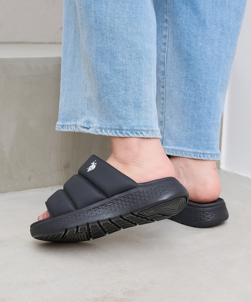 U.S. POLO ASSN.(ユーエスポロアッスン)の「【U.S. POLO ASSN.】ボリュームソール ワンポイント スライドサンダル(サンダル・レディース・ホワイト/ブラック/グレー・22.5cm/23cm/23.5cm/24cm/24.5cm)」の5枚目の写真