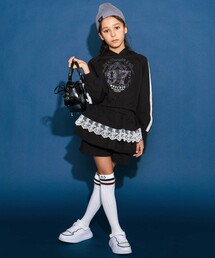 nexchic（ネクシック）の「フーディ＆レースギャザーフレアスカパンセットアップ(110~150cm)（セットアップ）」