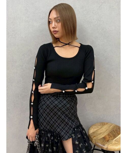 EVRIS（エヴリス）の「アームビジューニットトップス（ニット/セーター・レディース・ブラック/ホワイト/ブルー・FREE）」の10枚目の写真