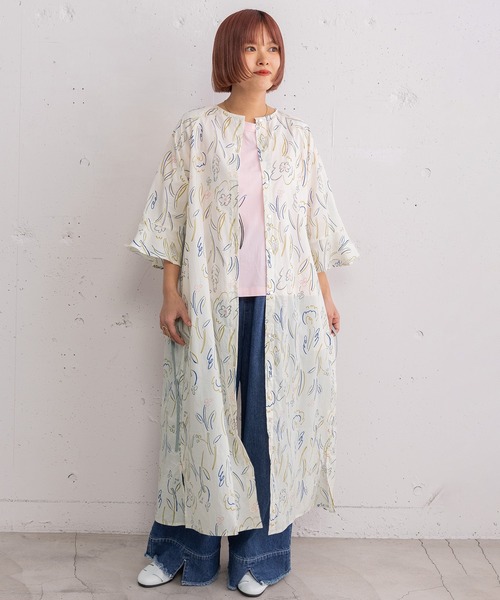 POU DOU DOU（プードゥドゥ）の「ダンシングフラワーフレア袖ワンピース（ワンピース・レディース・ブルー/キナリ・3）」の20枚目の写真