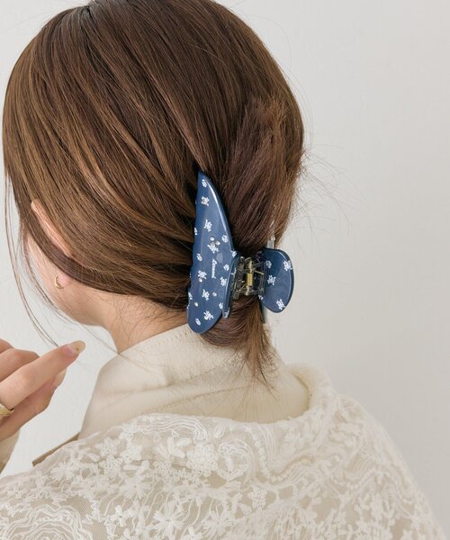 mystic（ミスティック）の「フラワービジューヘアクリップ（ブローチ/コサージュ・レディース・ネイビー・ONE SIZE）」の5枚目の写真