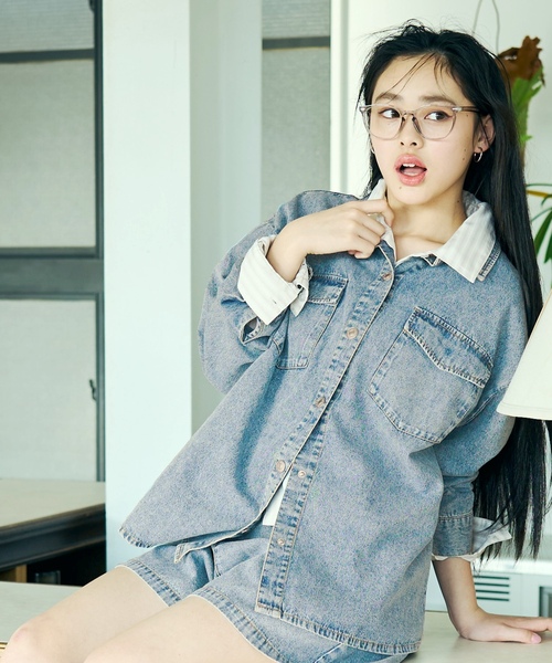 LOVETOXIC（ラブトキシック）の「短丈ドロストストライプシャツ（シャツ/ブラウス・キッズ・クリーム/ブルー・L:160cm/M:150cm/S:140cm）」の4枚目の写真