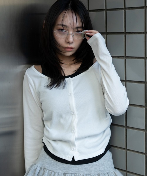 WEGO(ウィゴー)の「WEGO/【26年春新作】カーデドッキングレイヤードロンT(Tシャツ/カットソー・レディース・ホワイト/杢グレー/スミクロ・FREE)」の1枚目の写真