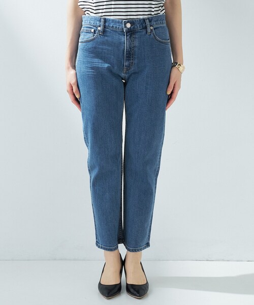 INDIVI（インディヴィ）の「【美脚／ストレッチ】ストレートデニム（デニムパンツ・レディース・ブルー/ライトブルー・40/38/36/15 /13/05）」の12枚目の写真