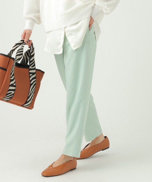 Elura（エルーラ）の「サラサラリラクシーテーパードパンツ＜低身長サイズあり＞/656778（その他パンツ・レディース・ブラック/ダークブラウン/オフホワイト/ミント/モカ・FREE(S)/LARGE/MEDIUM）」の5枚目の写真