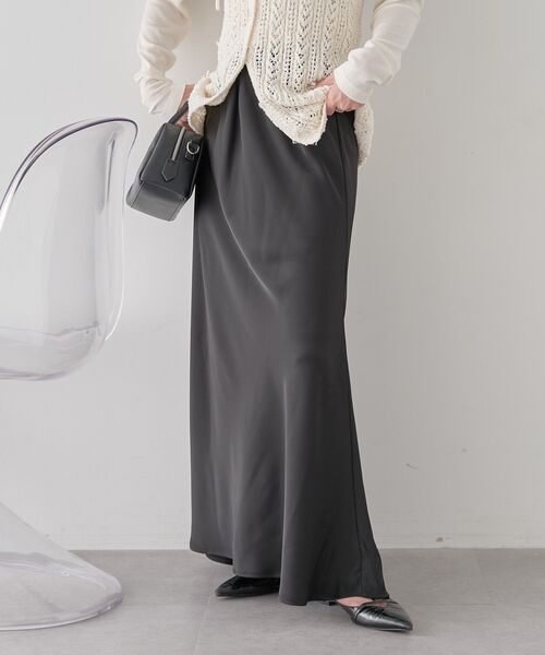 earth music&ecology（アースミュージックアンドエコロジー）の「サテンフリルマーメイドスカート（スカート・レディース・サックスブルー/ブラック/ホワイト系その他2・FREE）」の19枚目の写真