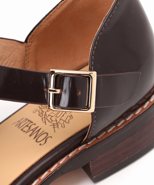 Spick & Span（スピックアンドスパン）の「ARTESANOS/アルテサノス グルカサンダル（サンダル・レディース・ブラウン/ホワイト系その他・37/36/38）」の9枚目の写真