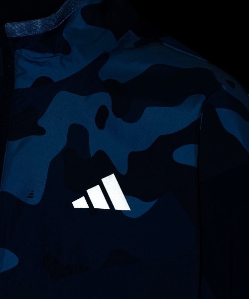 adidas(アディダス)の「アディダス adidas エッセンシャルズ カモ パック レギュラーフィット ライト ウーブン トラックトップ(ジャージ・キッズ・ブラック×グレー/ブルー・120cm/130cm/140cm/150cm/160cm)」の4枚目の写真