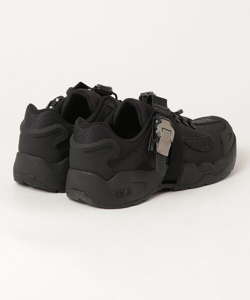 Teva（テバ）の「U WRAPTOR CT 1177650-BLK（スニーカー・メンズ・ブラック・28.5cm/28cm/26.5cm/26cm/27cm/27.5cm）」の2枚目の写真