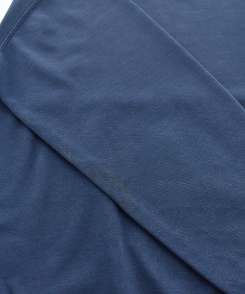 Carhartt(カーハート)の「【USED】Carhartt ロゴ クルーネックスウェット(スウェット・メンズ・ネイビー・LARGE)」の8枚目の写真