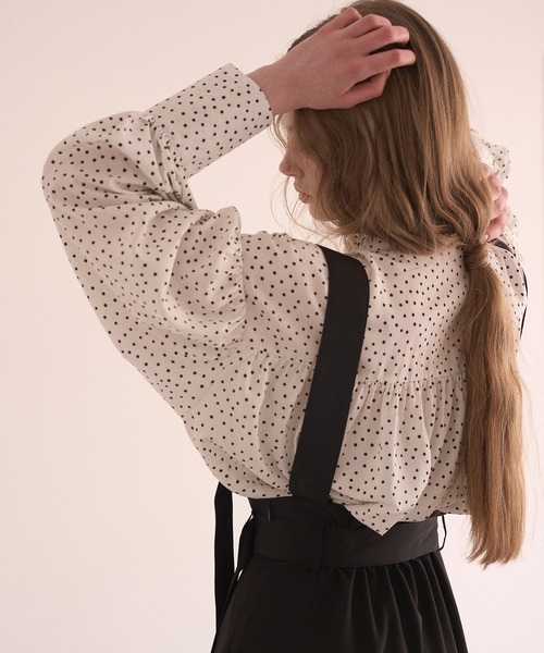 MIELI INVARIANT(ミエリインヴァリアント)の「Belt Flare Form Skirt(ジャンパースカート・レディース・ブラック・FREE)」の10枚目の写真